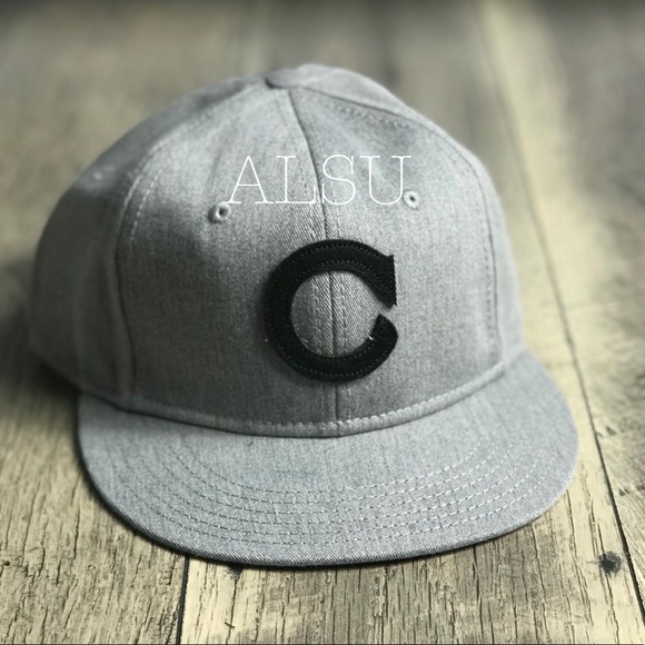 converse flat cap